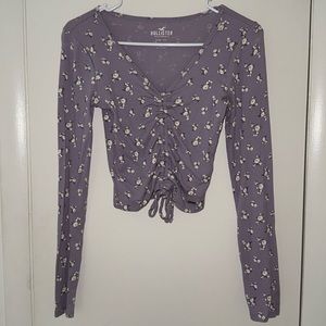 Hollister Floral Scrunch Baby Tee